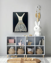 Load image into Gallery viewer, Metallic Grace
